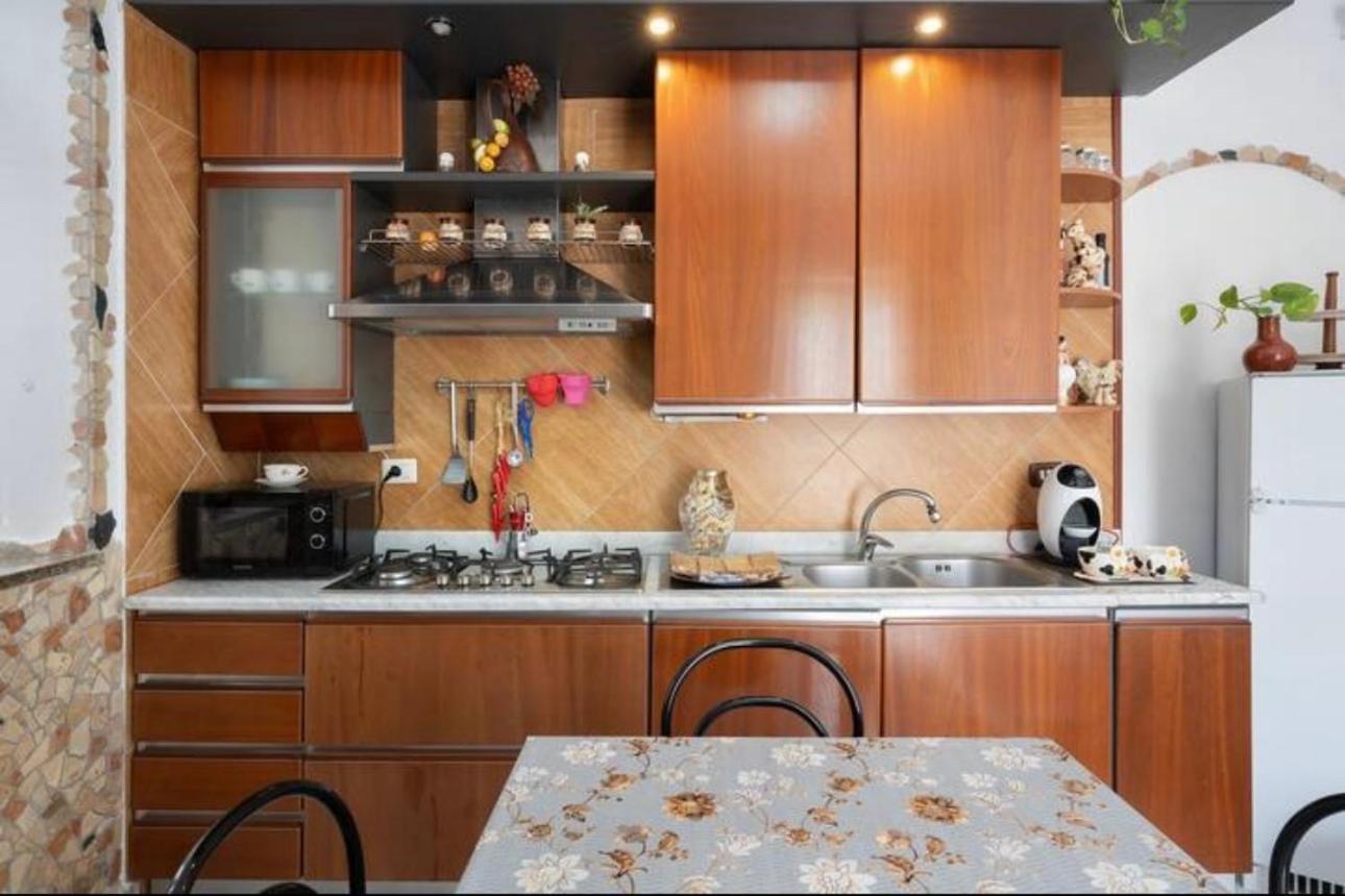 Bed and Breakfast La Casa Di Giulia Эрколано Экстерьер фото